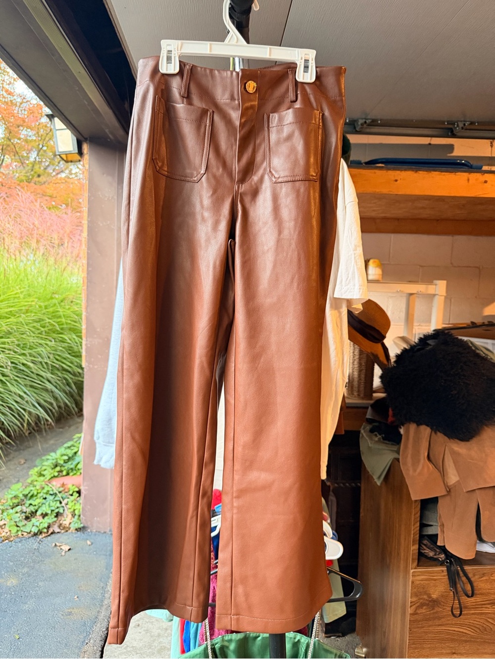 Women’s Wide-Leg Pants - Brown